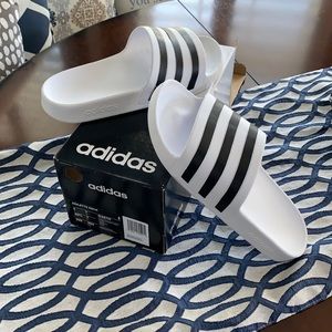 NWT Women’s Adidas Slides: Size 8